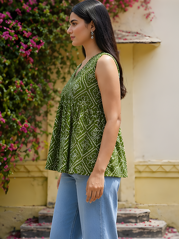 Women Cotton Bandhani Sleeveless Peplum Style Top