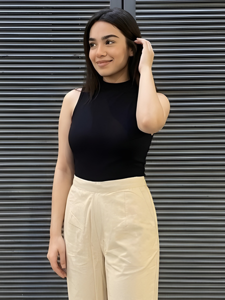 Solid Cotton Straight Fit Ankle Length Trousers