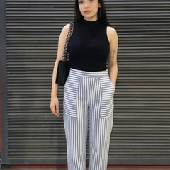 Women white blue striped folded hem cotton pants front view