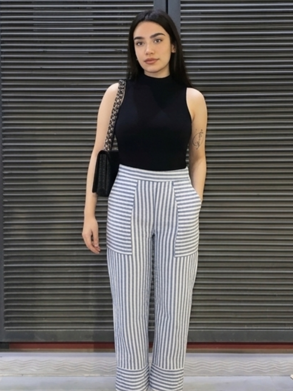 Women white blue striped folded hem cotton pants front view